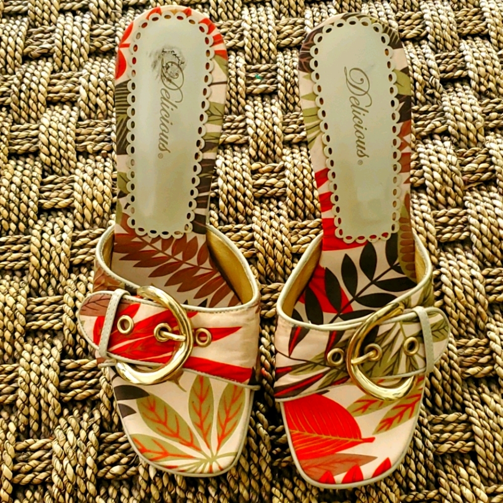🔥Tropical Designe Heels by Delicious, Size 8 1/2